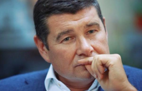 Беглец Онищенко раскритиковал Луценко и "бравых сыщиков из НАБУ и САП" за застой в его деле