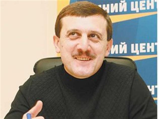 Василий Петевка предложил ограничить деятельность блоггеров