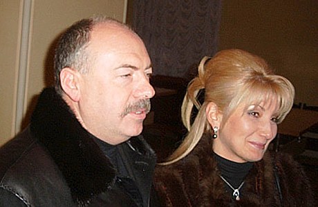 Жена Святослава Пискуна получила в подарок 7 га земли под Киевом