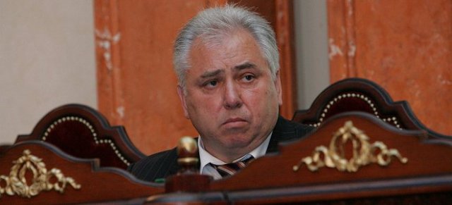 Новым судьей Конституционного суда стал Виктор Кривенко