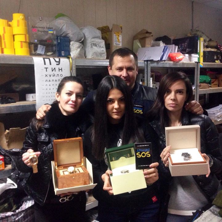 Их нравы: Борис Филатов распродает собственную коллекцию часов ради бойцов АТО
