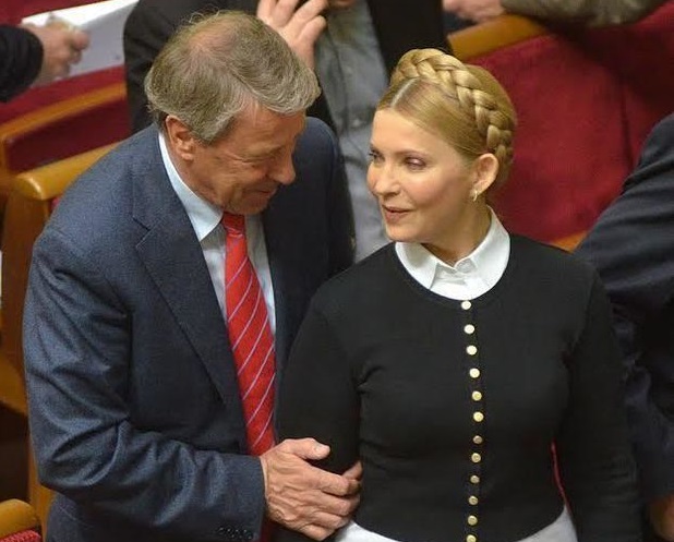 Пластический хирург раскрыл тайну декольте Юлии Тимошенко