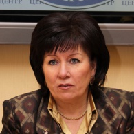 Министр образования Крыма была отличницей и обходилась без шпаргалок