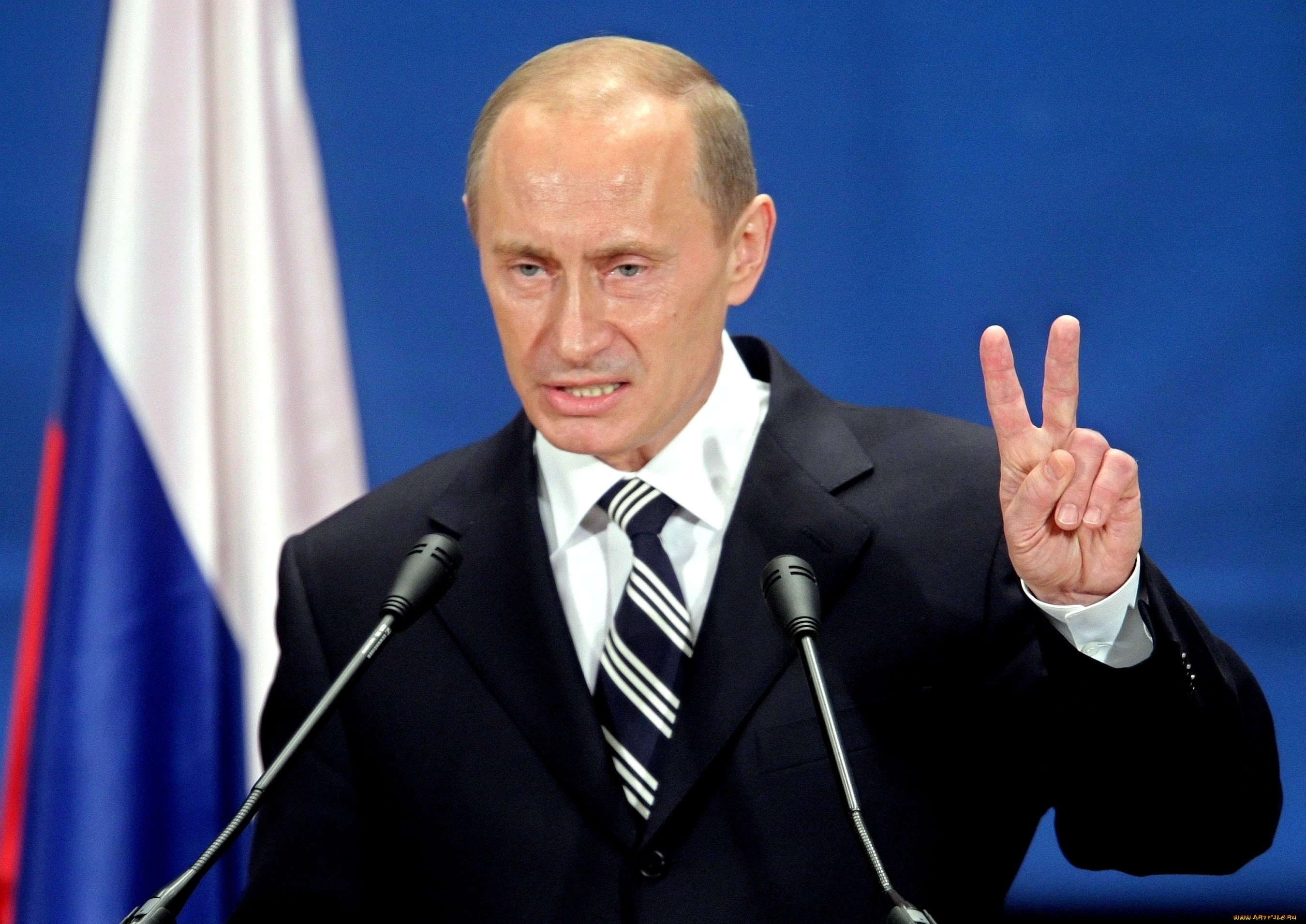Путин обрадовался свету в Крыму и решил снова поставлять уголь Украине
