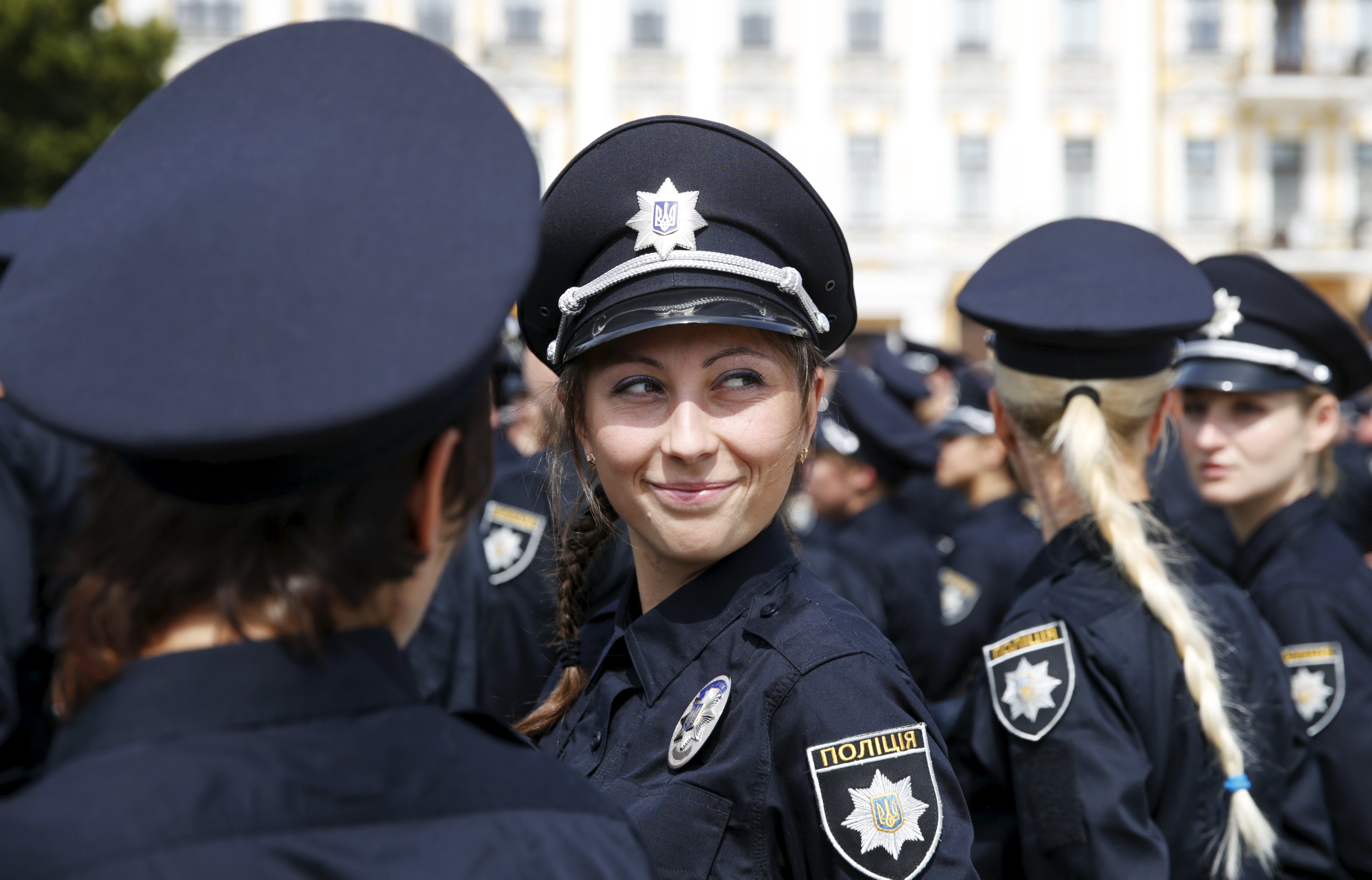 Аваков сообщил, каких милиционеров будут набирать в новую полицию