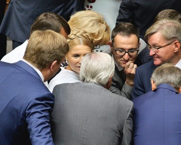 Об этом говорят: Юлия Тимошенко возглавит войну олигархов против Порошенко