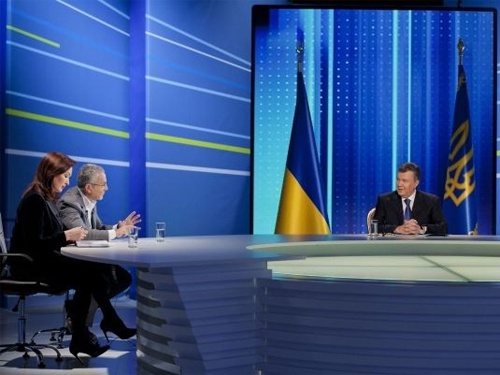 Об этом говорят: Как готовились прямые эфиры Виктора Януковича